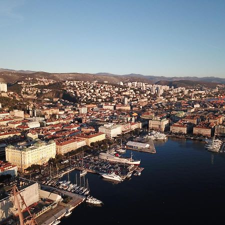 Apartments Budin Adri&Robi Rijeka City Center Buitenkant foto