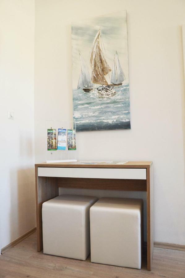 Apartments Budin Adri&Robi Rijeka City Center Buitenkant foto