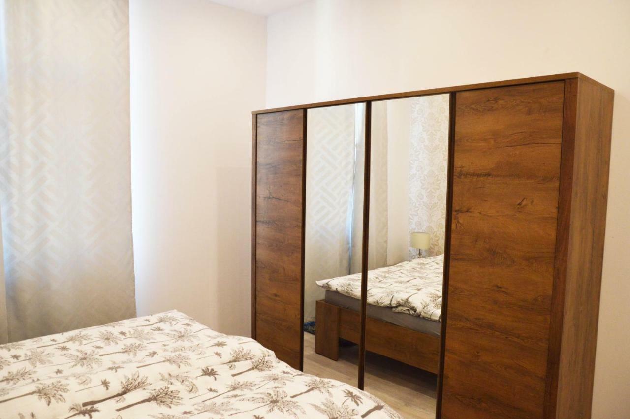 Apartments Budin Adri&Robi Rijeka City Center Buitenkant foto
