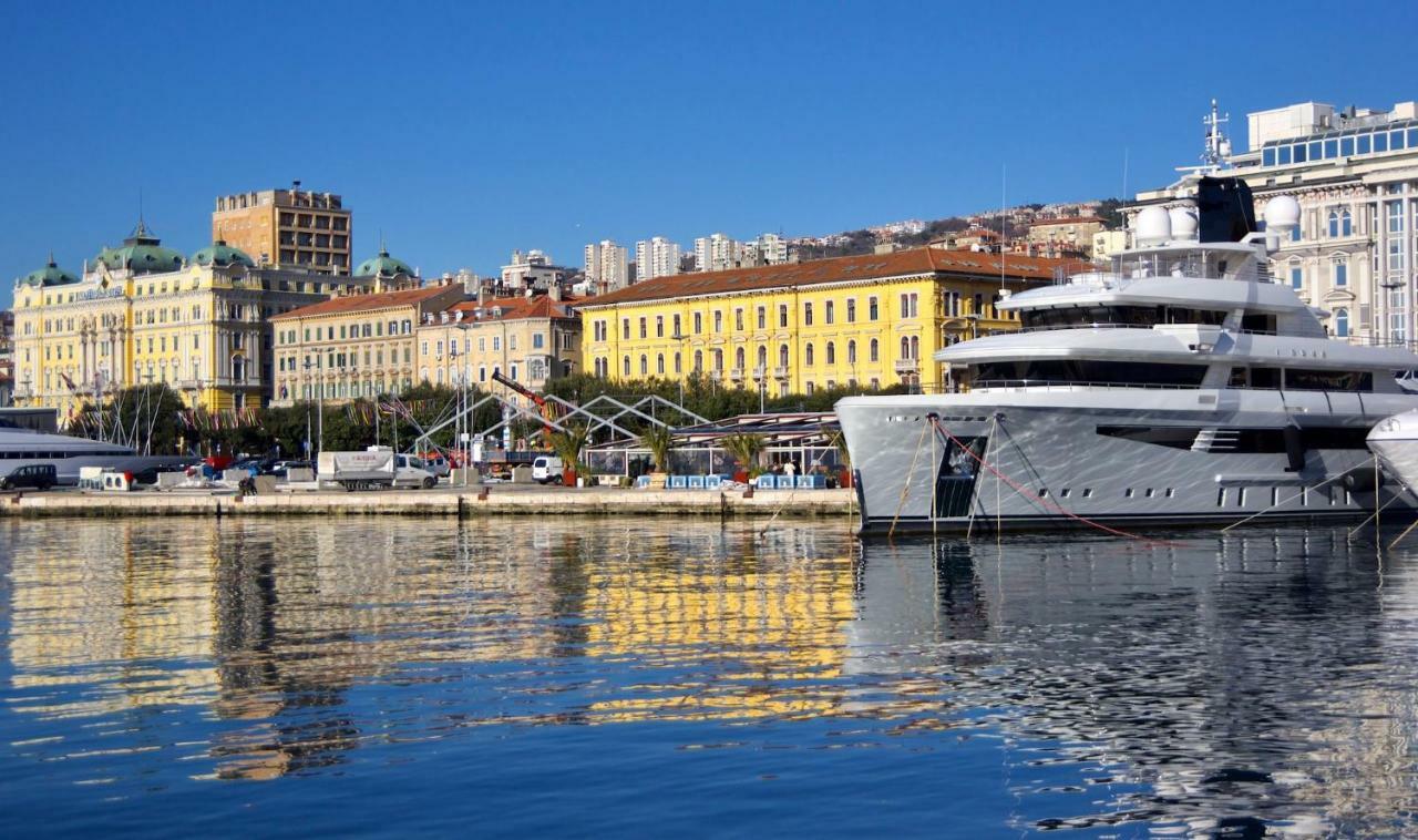 Apartments Budin Adri&Robi Rijeka City Center Buitenkant foto